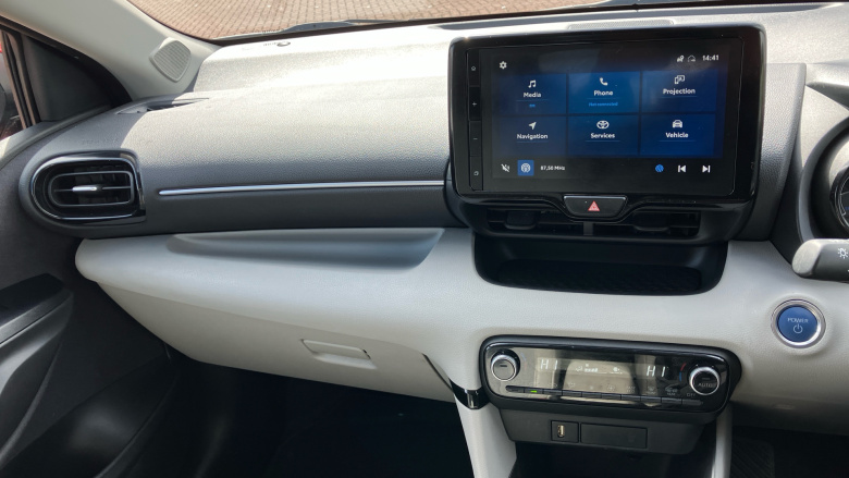 Toyota Yaris 1.5 Hybrid Excel 5dr CVT Hybrid Hatchback